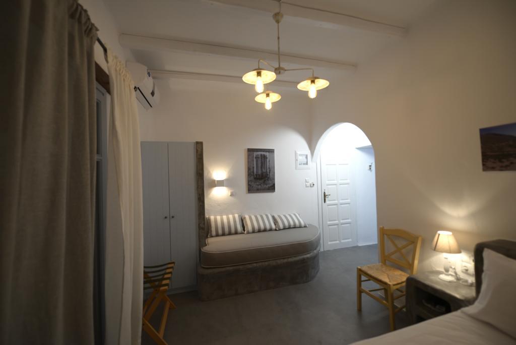 The Big Blue Hotel Ormos Aigialis Room photo